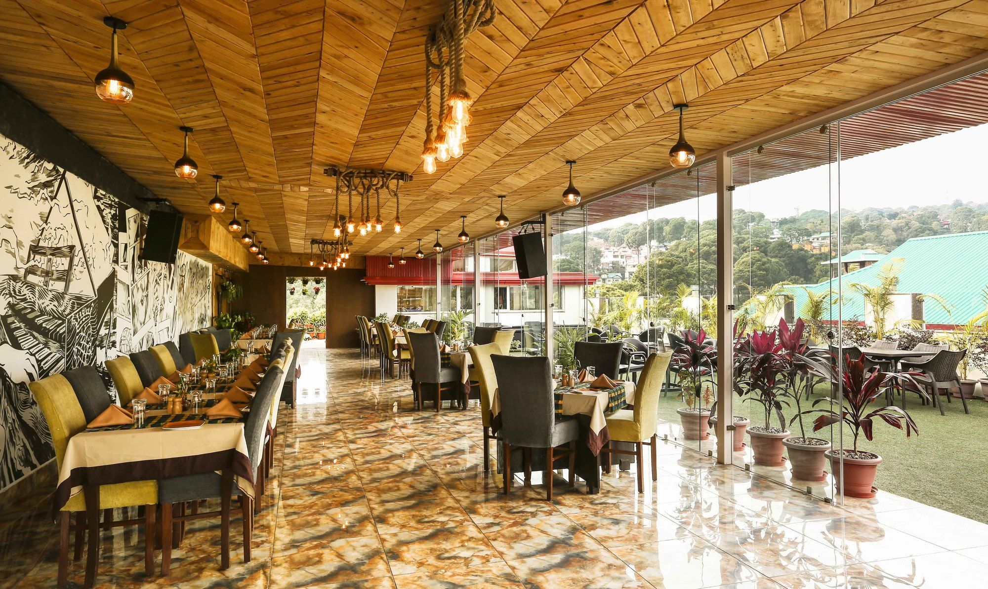 Treebo Trend Gk Conifer Hotel Дхарамсала Екстериор снимка